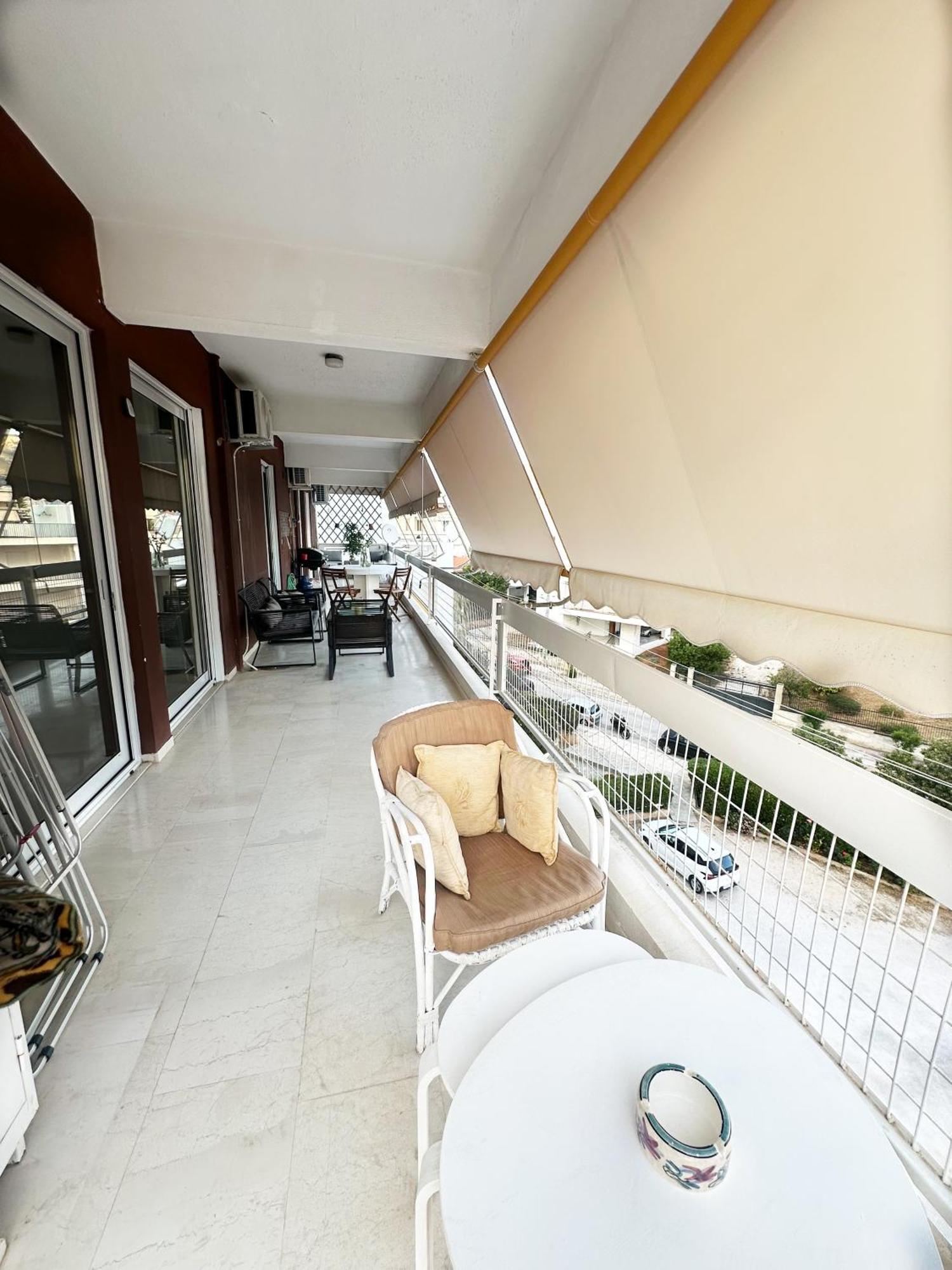 Glyfada Golf Fourth Floor Apartment Athena Bagian luar foto